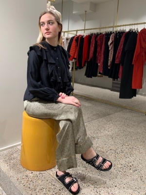 KHAKI