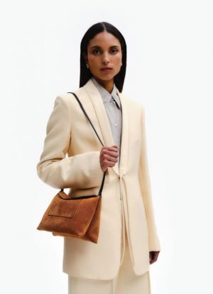 000148 COGNAC SUEDE